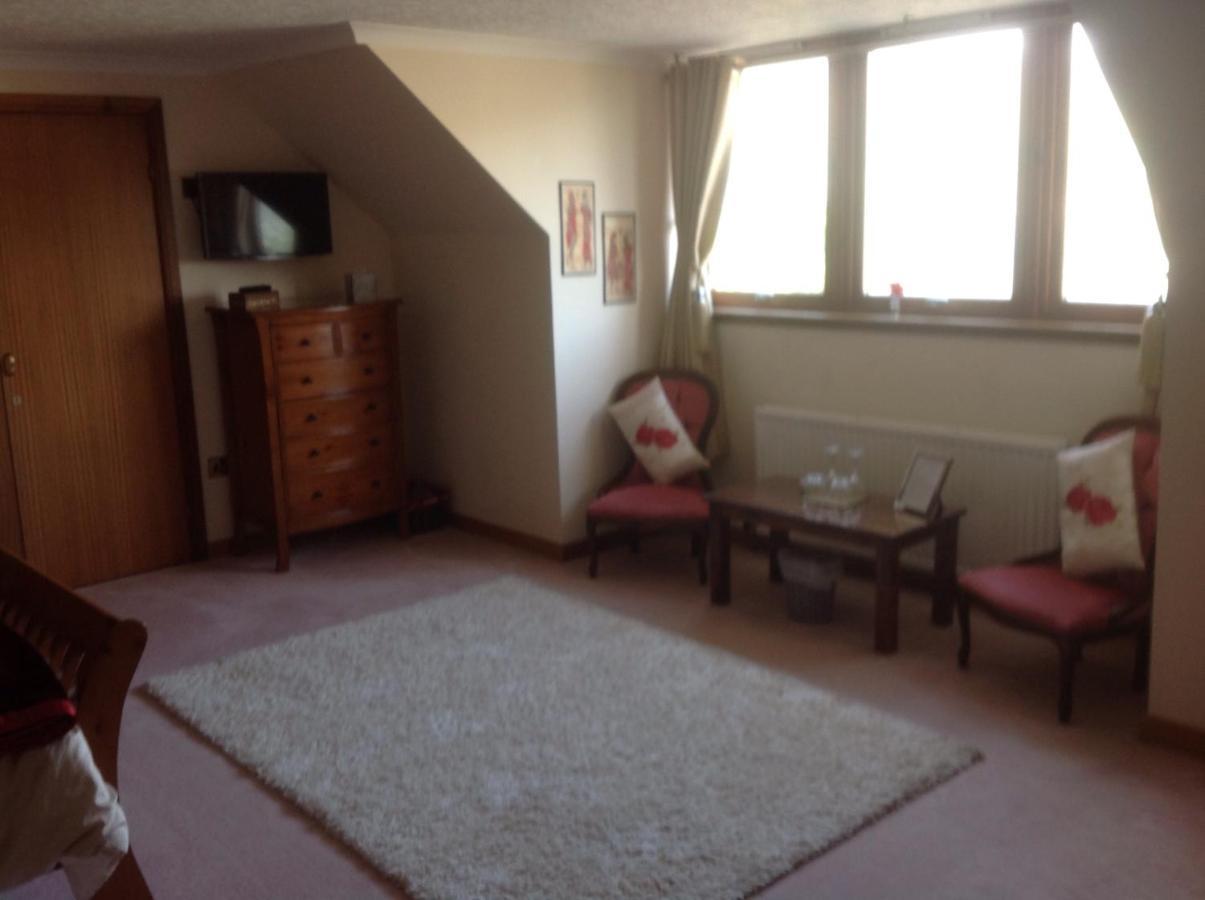 Ronaldsvoe Bed And Breakfast Fort William Exterior foto