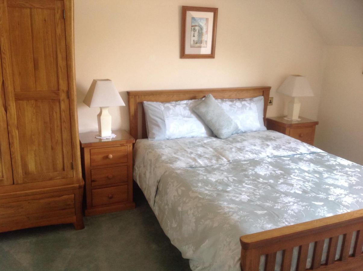 Ronaldsvoe Bed And Breakfast Fort William Exterior foto