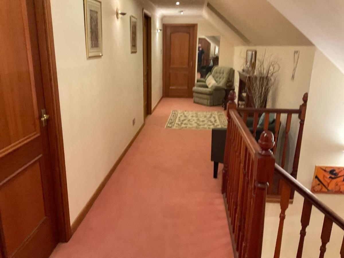 Ronaldsvoe Bed And Breakfast Fort William Exterior foto