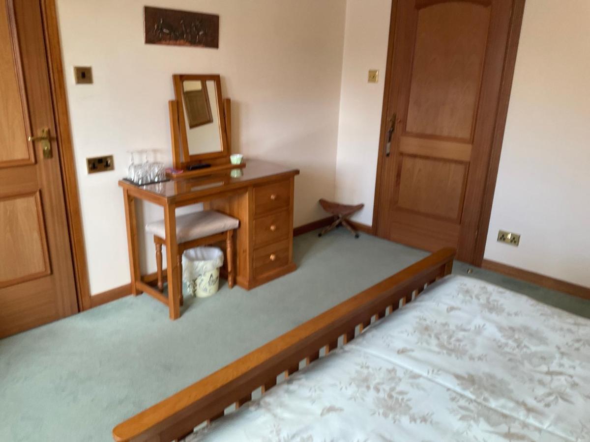 Ronaldsvoe Bed And Breakfast Fort William Exterior foto